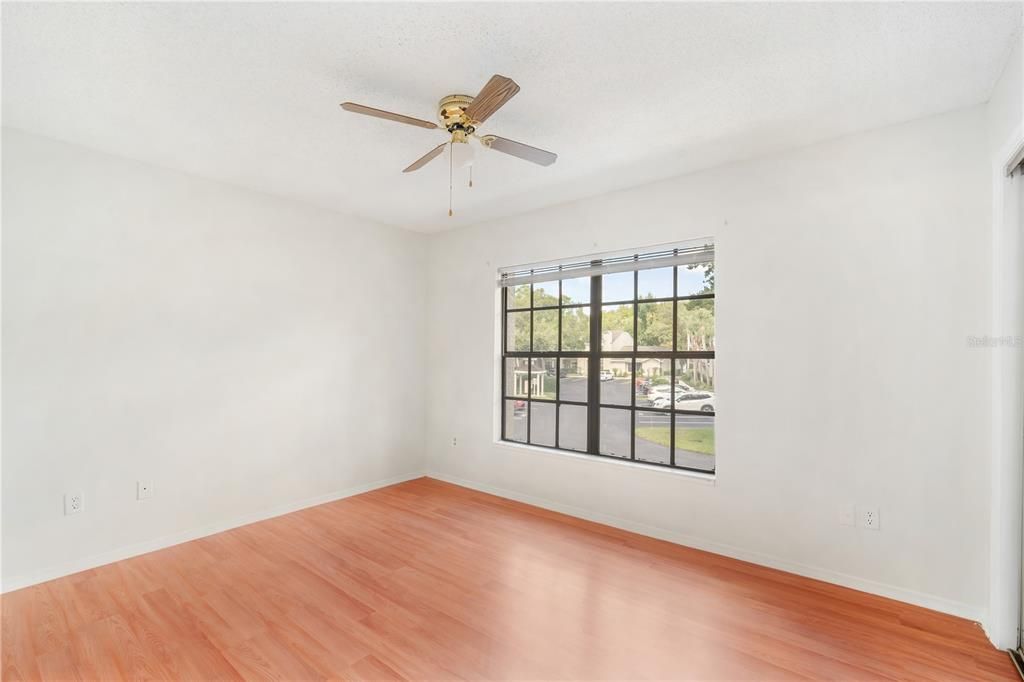 For Rent: $1,745 (2 beds, 1 baths, 1121 Square Feet)