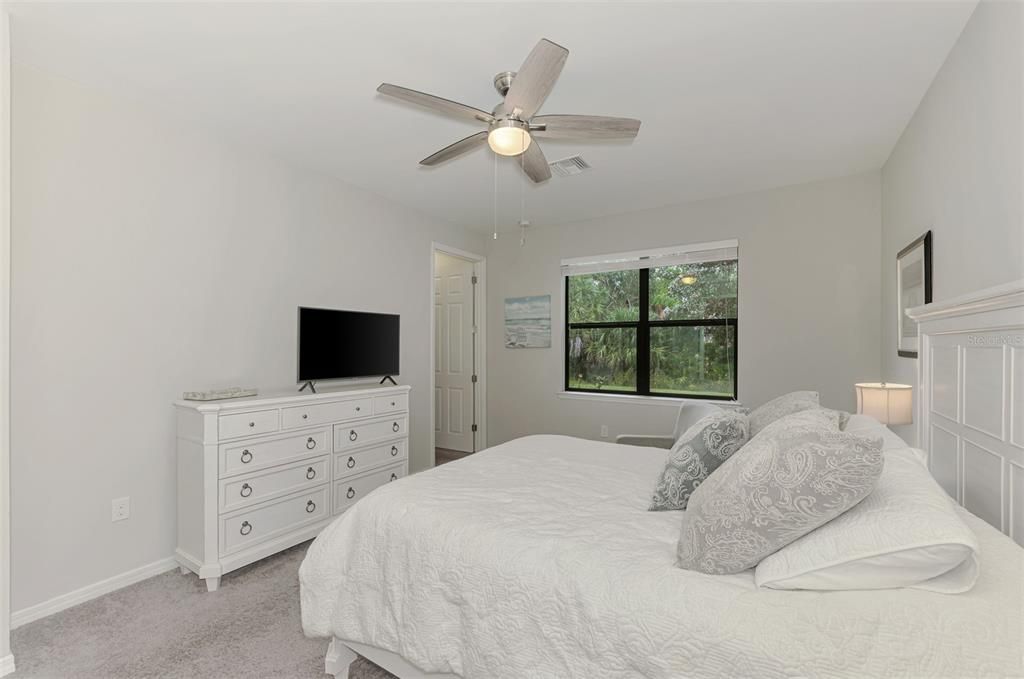 Active With Contract: $389,000 (2 beds, 2 baths, 1824 Square Feet)