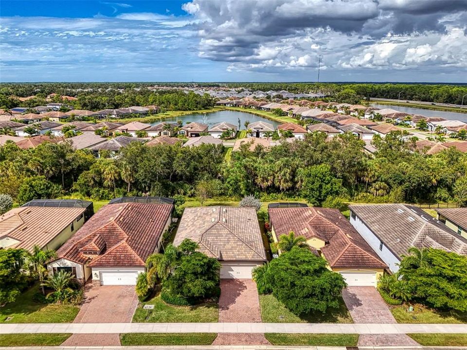 Active With Contract: $389,000 (2 beds, 2 baths, 1824 Square Feet)