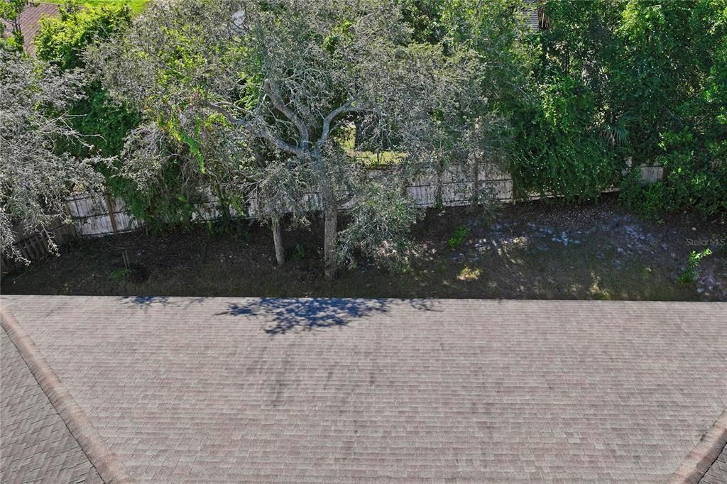 合同活跃: $310,000 (4 贝兹, 3 浴室, 2428 平方英尺)