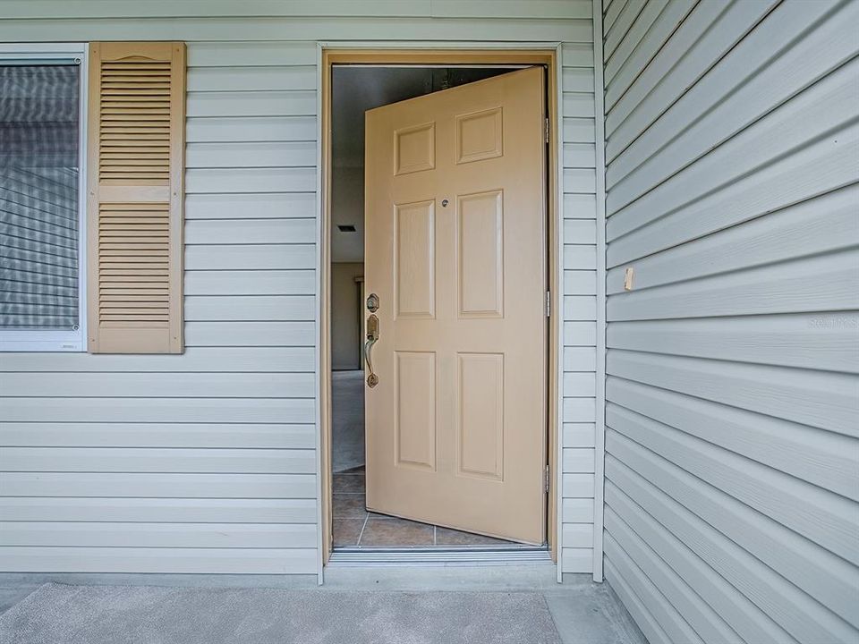 Active With Contract: $209,247 (2 beds, 2 baths, 1423 Square Feet)