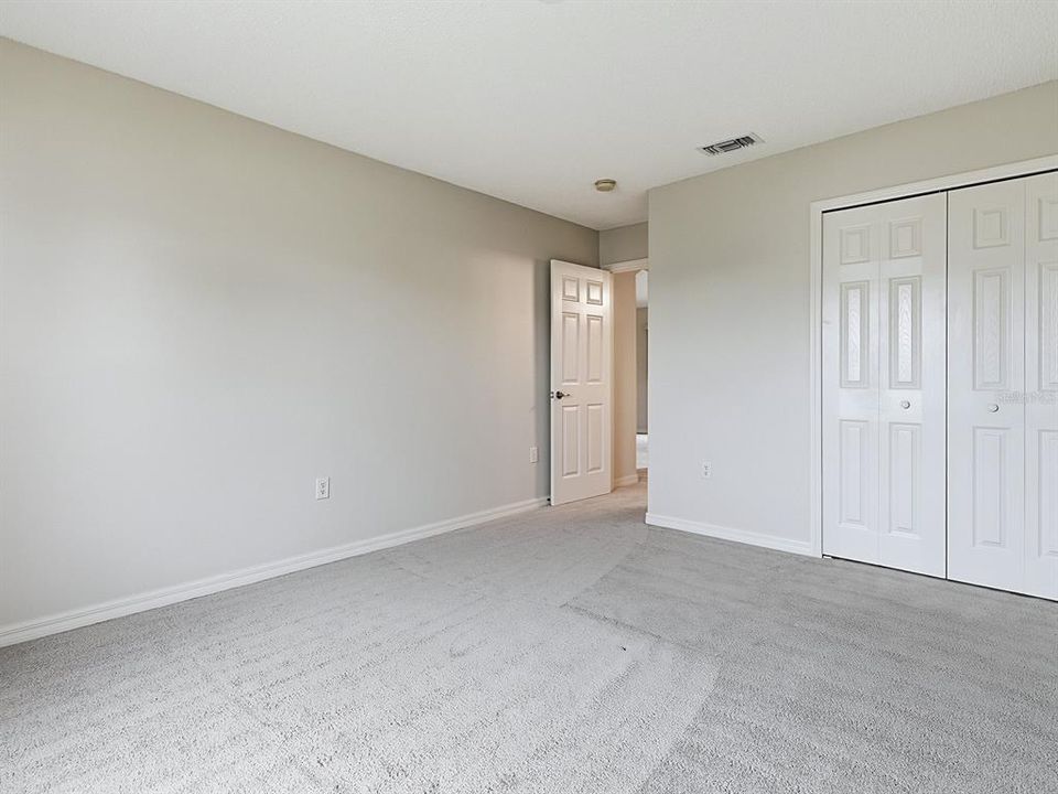 Active With Contract: $209,247 (2 beds, 2 baths, 1423 Square Feet)