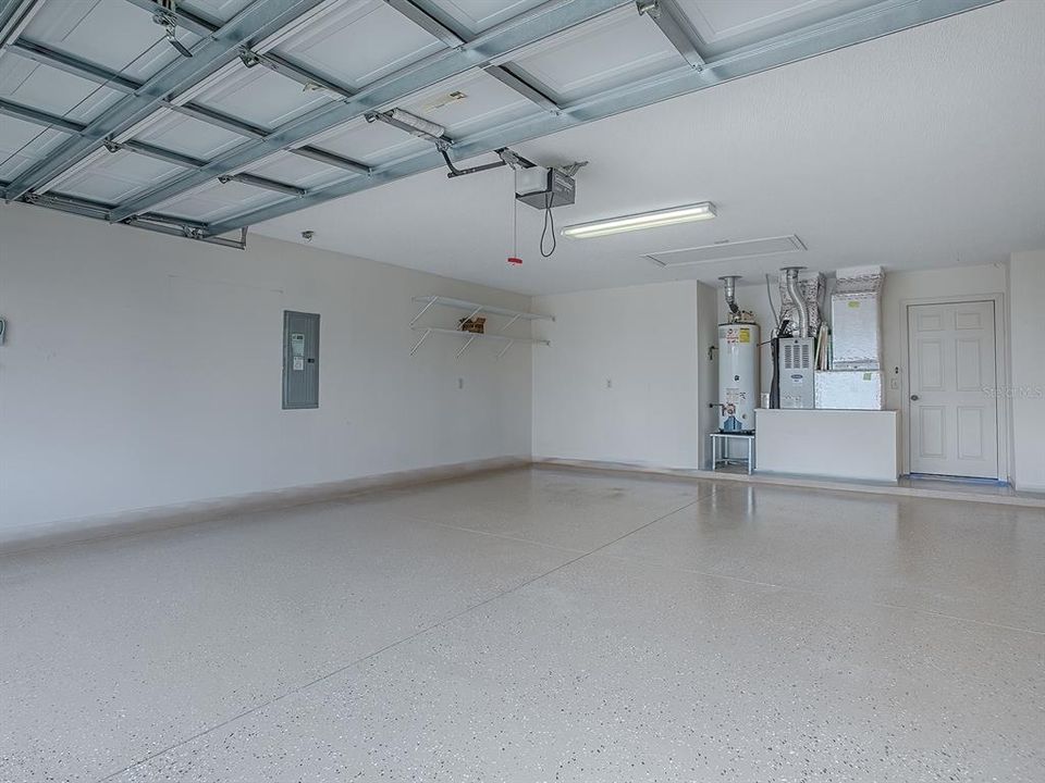 Active With Contract: $209,247 (2 beds, 2 baths, 1423 Square Feet)