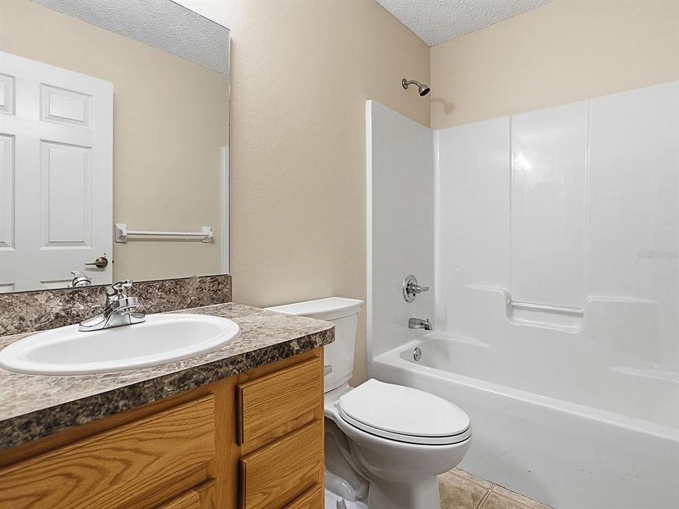 Active With Contract: $209,247 (2 beds, 2 baths, 1423 Square Feet)