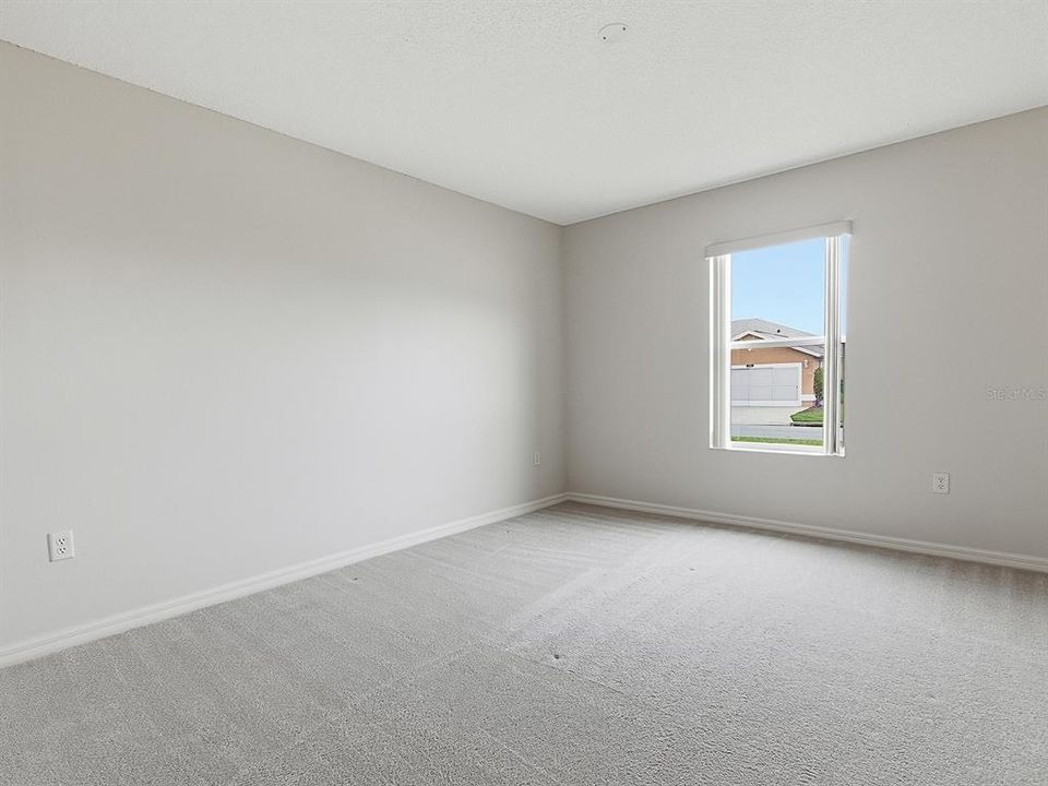 Active With Contract: $209,247 (2 beds, 2 baths, 1423 Square Feet)