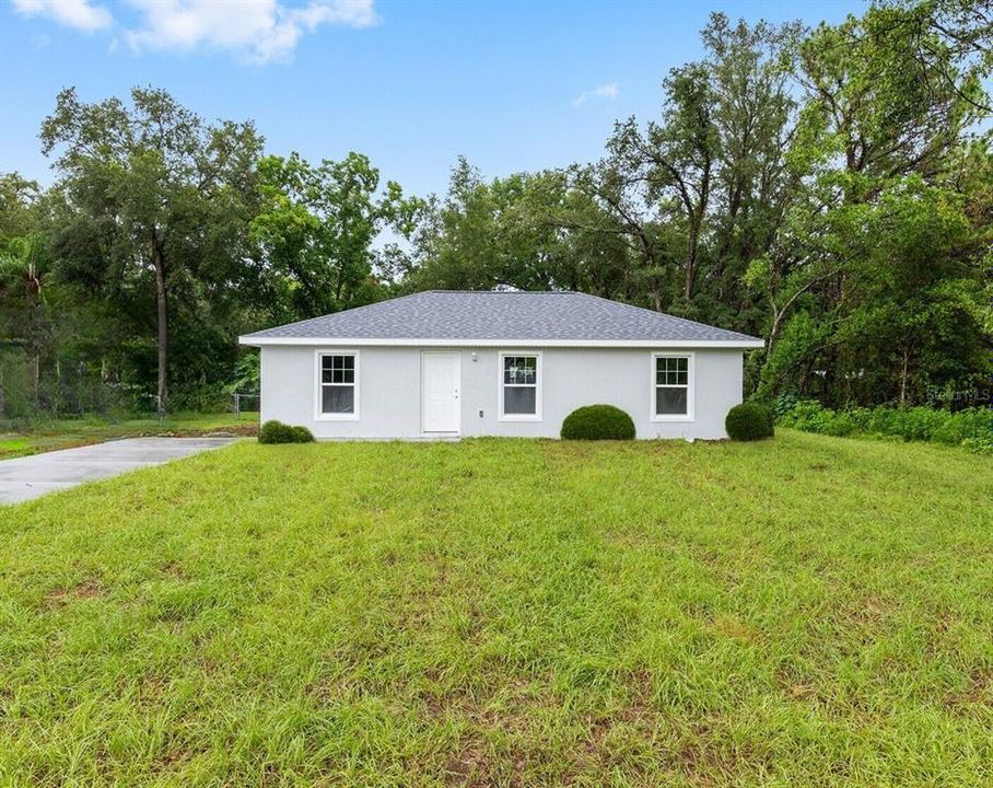 For Sale: $194,500 (3 beds, 2 baths, 1000 Square Feet)