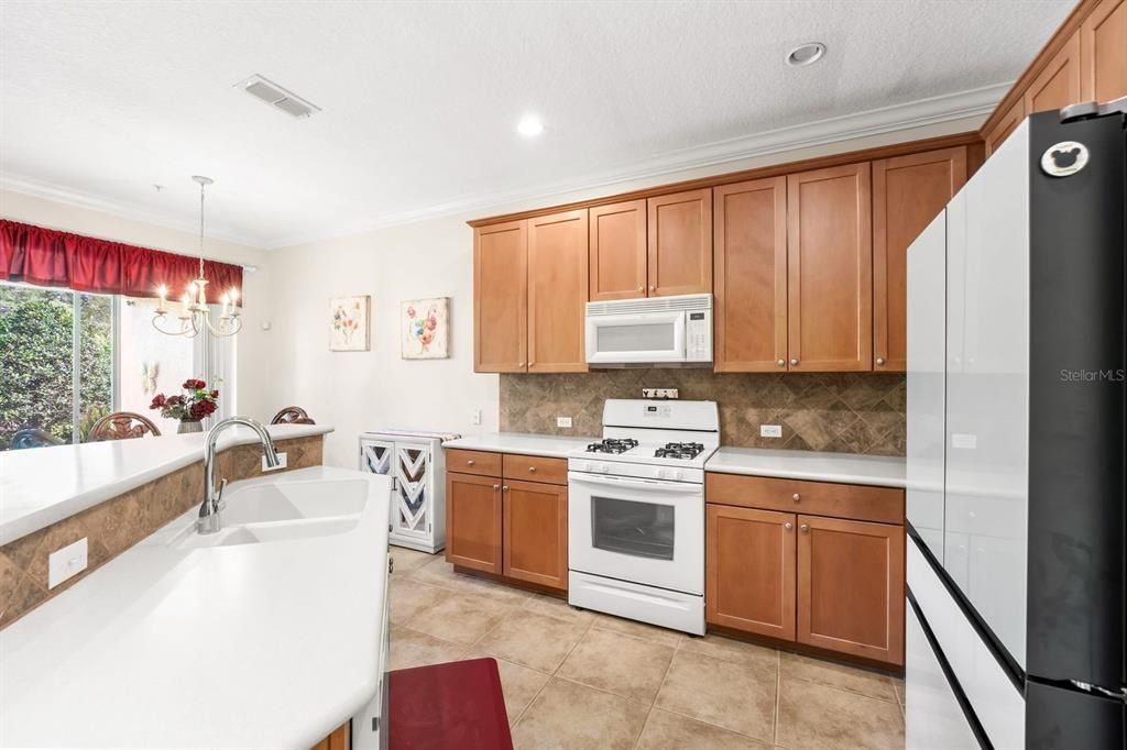 En Venta: $310,000 (3 camas, 2 baños, 1553 Pies cuadrados)