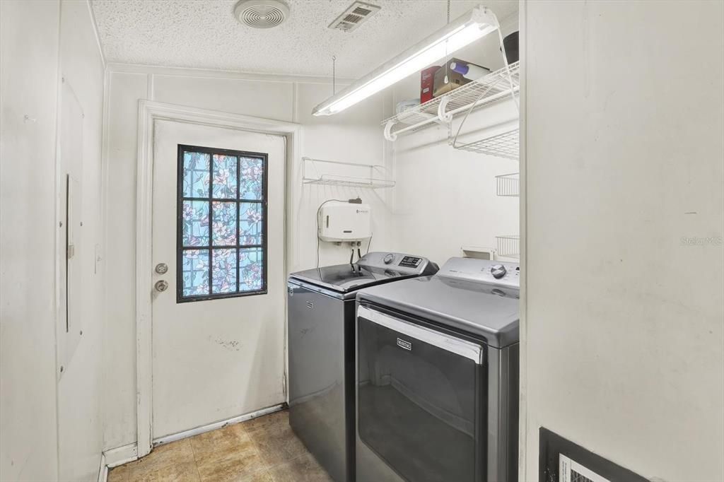 En Venta: $499,999 (3 camas, 2 baños, 1584 Pies cuadrados)