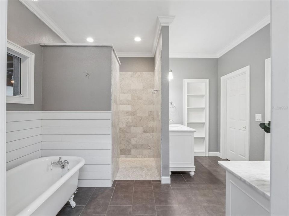 En Venta: $1,545,000 (4 camas, 3 baños, 3844 Pies cuadrados)