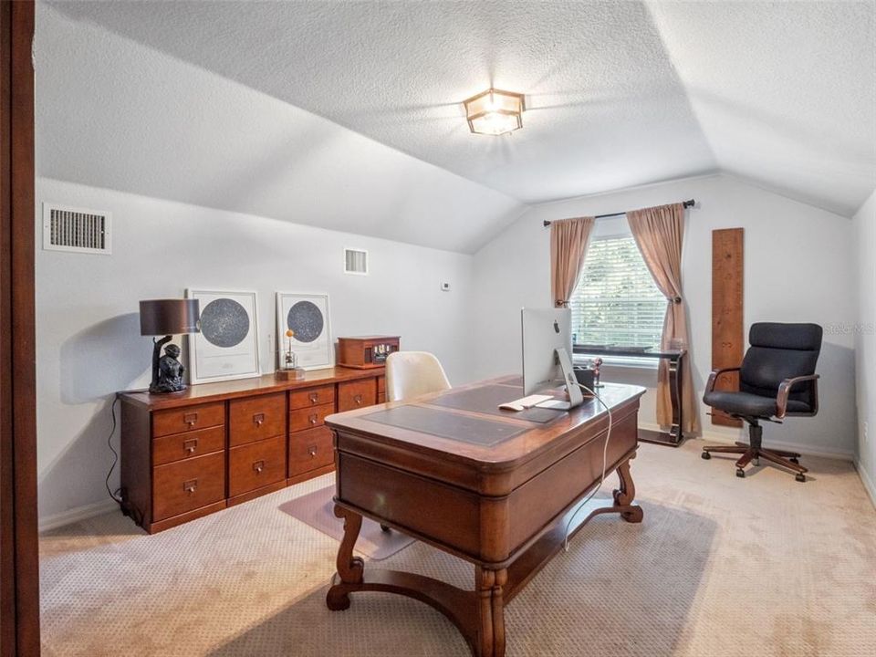 En Venta: $1,545,000 (4 camas, 3 baños, 3844 Pies cuadrados)