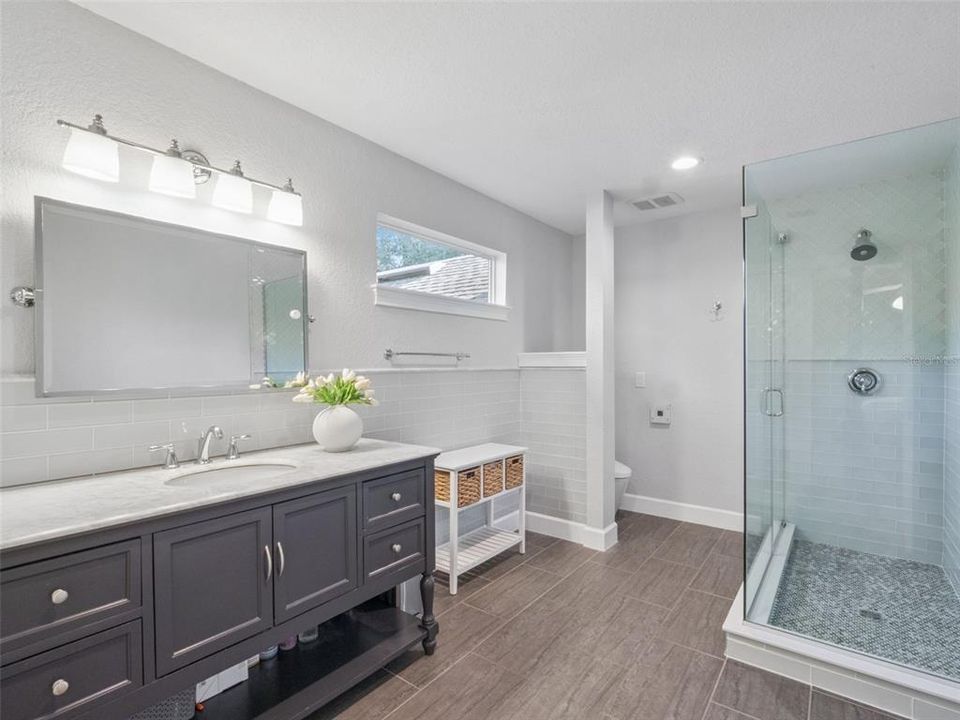 En Venta: $1,545,000 (4 camas, 3 baños, 3844 Pies cuadrados)