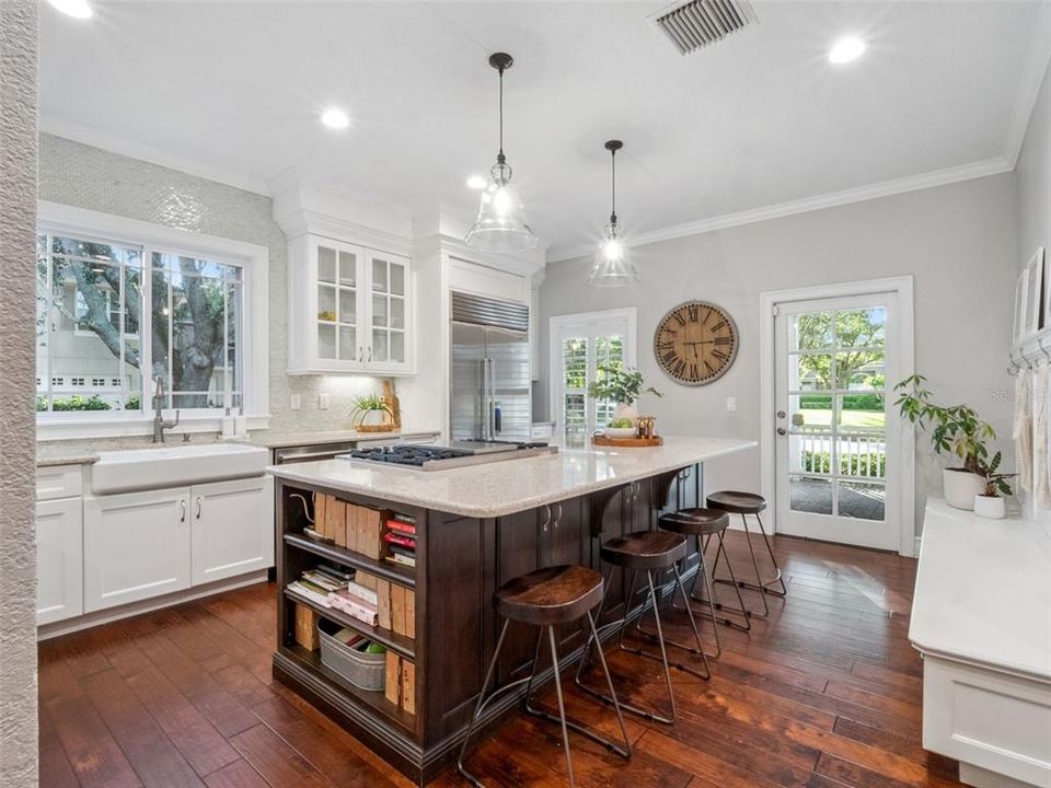 En Venta: $1,545,000 (4 camas, 3 baños, 3844 Pies cuadrados)