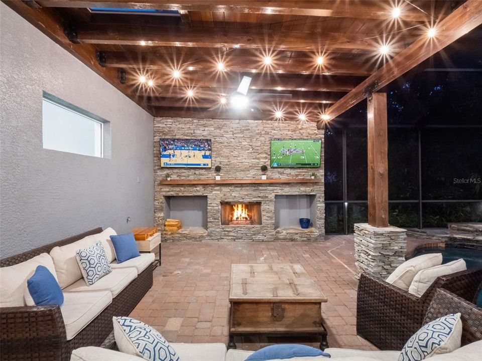 En Venta: $1,545,000 (4 camas, 3 baños, 3844 Pies cuadrados)