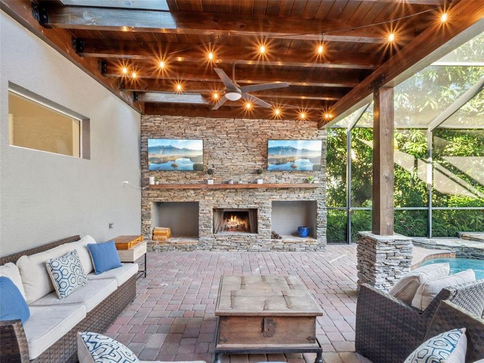 En Venta: $1,545,000 (4 camas, 3 baños, 3844 Pies cuadrados)