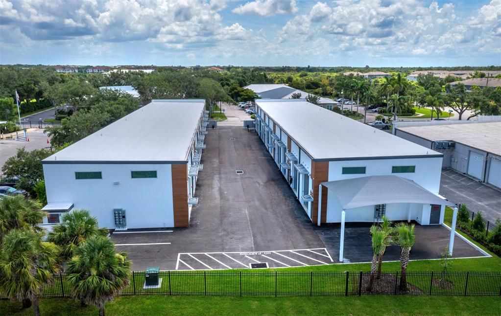 For Sale: $599,000 (0 beds, 0 baths, 1008 Square Feet)