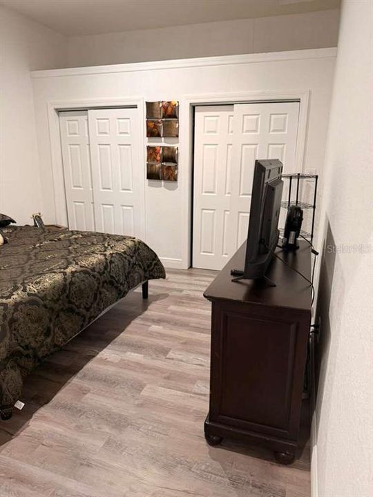 For Sale: $450,000 (4 beds, 3 baths, 2084 Square Feet)