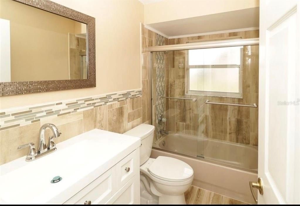 For Sale: $450,000 (4 beds, 3 baths, 2084 Square Feet)