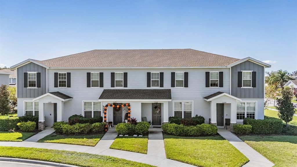 For Sale: $369,900 (3 beds, 2 baths, 1582 Square Feet)