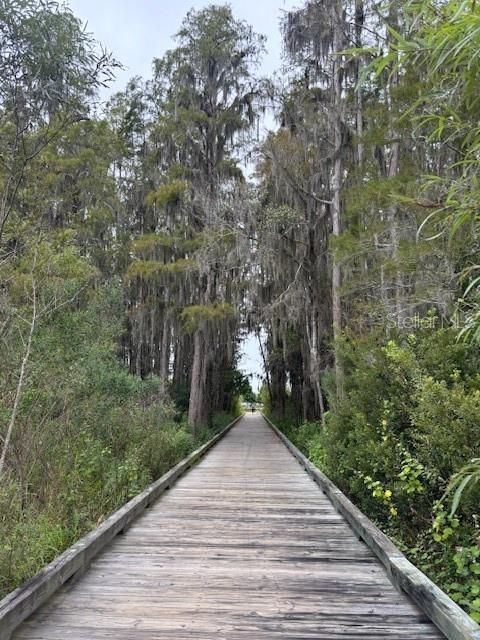 For Sale: $369,900 (3 beds, 2 baths, 1582 Square Feet)