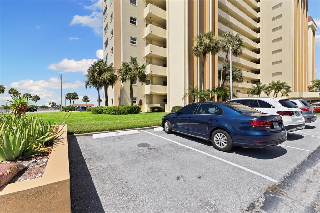 待售: $222,500 (2 贝兹, 2 浴室, 1110 平方英尺)