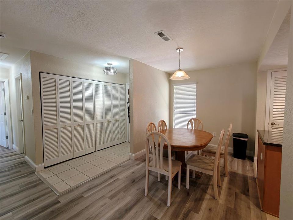 En Venta: $145,000 (2 camas, 2 baños, 1070 Pies cuadrados)