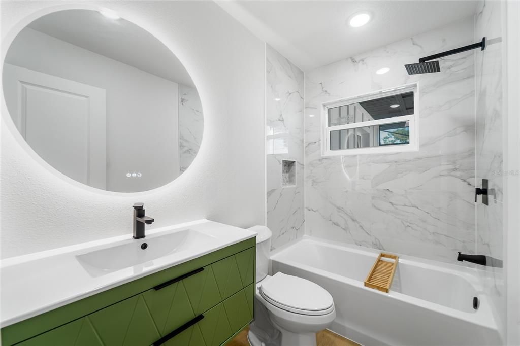 Active With Contract: $530,000 (4 beds, 2 baths, 1573 Square Feet)