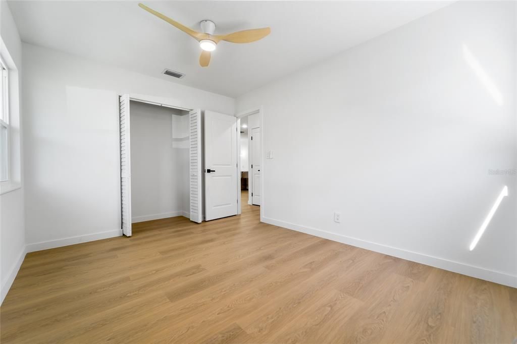 Active With Contract: $530,000 (4 beds, 2 baths, 1573 Square Feet)