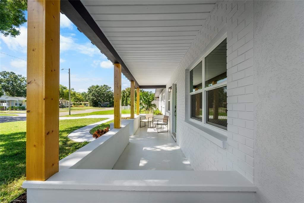 Active With Contract: $530,000 (4 beds, 2 baths, 1573 Square Feet)