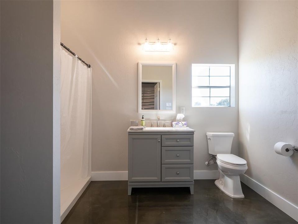 En Venta: $2,275,000 (4 camas, 2 baños, 2514 Pies cuadrados)