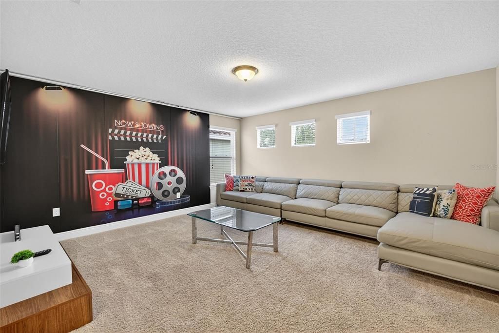 For Sale: $484,000 (5 beds, 4 baths, 2777 Square Feet)