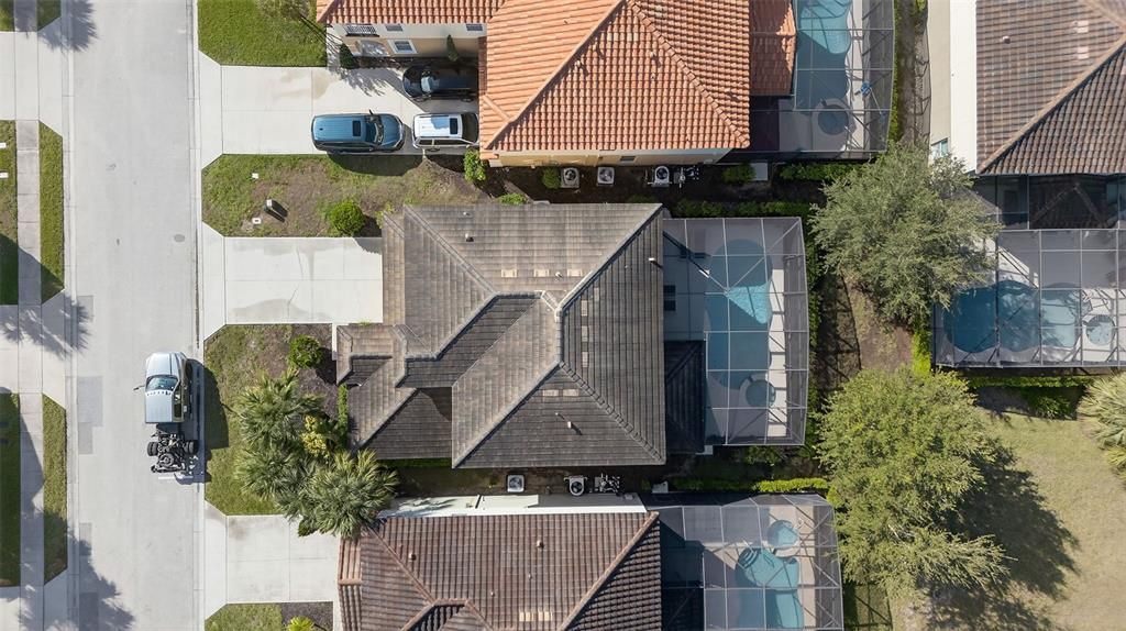 For Sale: $484,000 (5 beds, 4 baths, 2777 Square Feet)