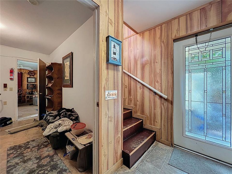 На продажу: $349,900 (3 спален, 2 ванн, 2160 Квадратных фут)