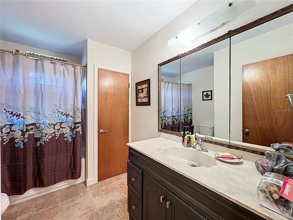 На продажу: $349,900 (3 спален, 2 ванн, 2160 Квадратных фут)