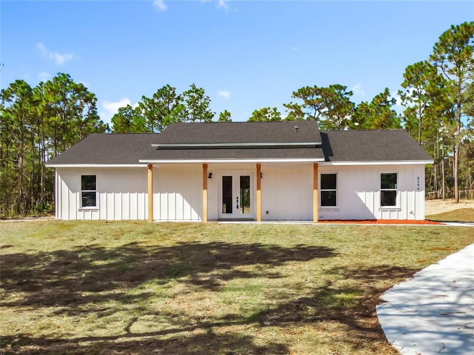 For Sale: $440,000 (3 beds, 2 baths, 1912 Square Feet)