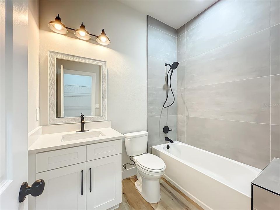 For Sale: $440,000 (3 beds, 2 baths, 1912 Square Feet)