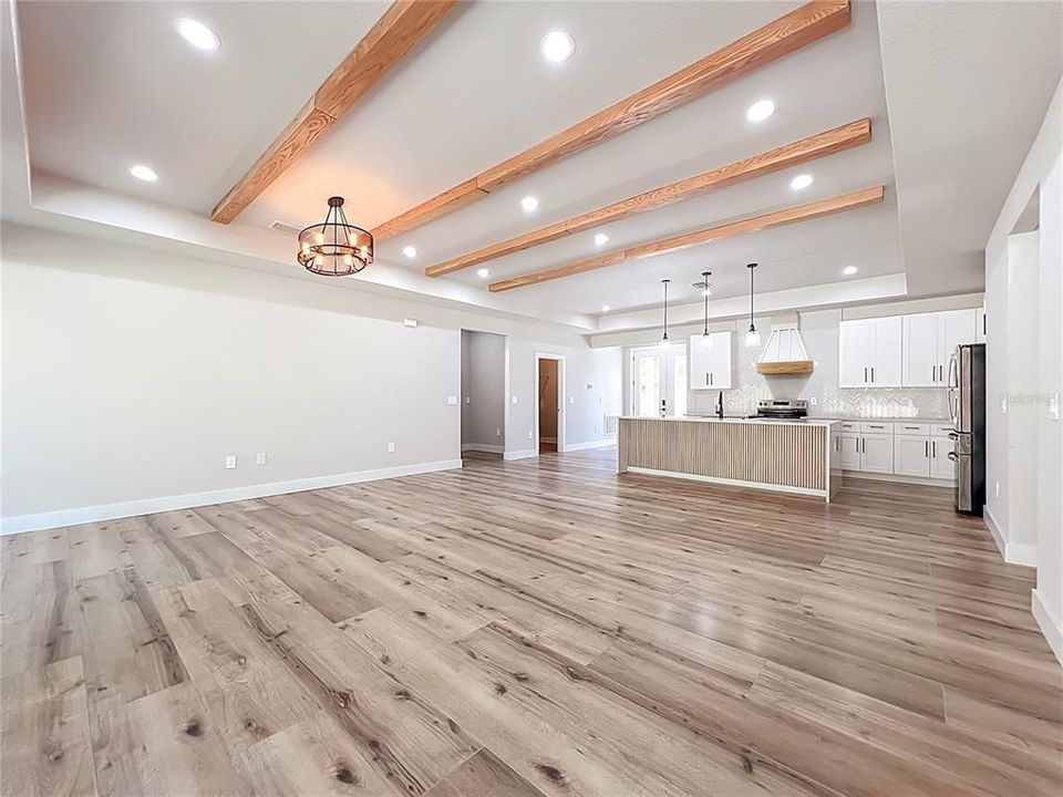 For Sale: $440,000 (3 beds, 2 baths, 1912 Square Feet)