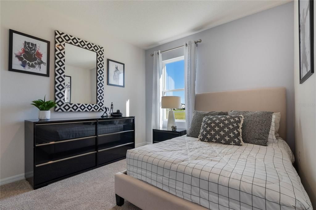 Active With Contract: $323,490 (4 beds, 2 baths, 1665 Square Feet)