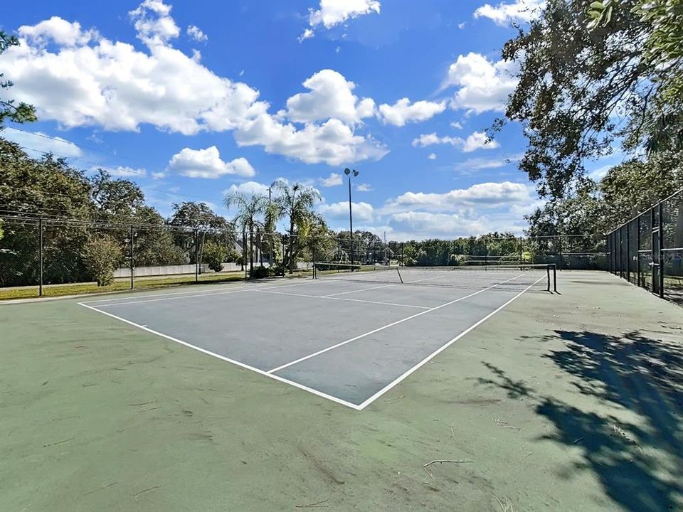 For Sale: $239,900 (3 beds, 2 baths, 1351 Square Feet)