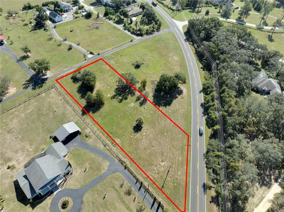 Activo con contrato: $125,000 (0.55 acres)