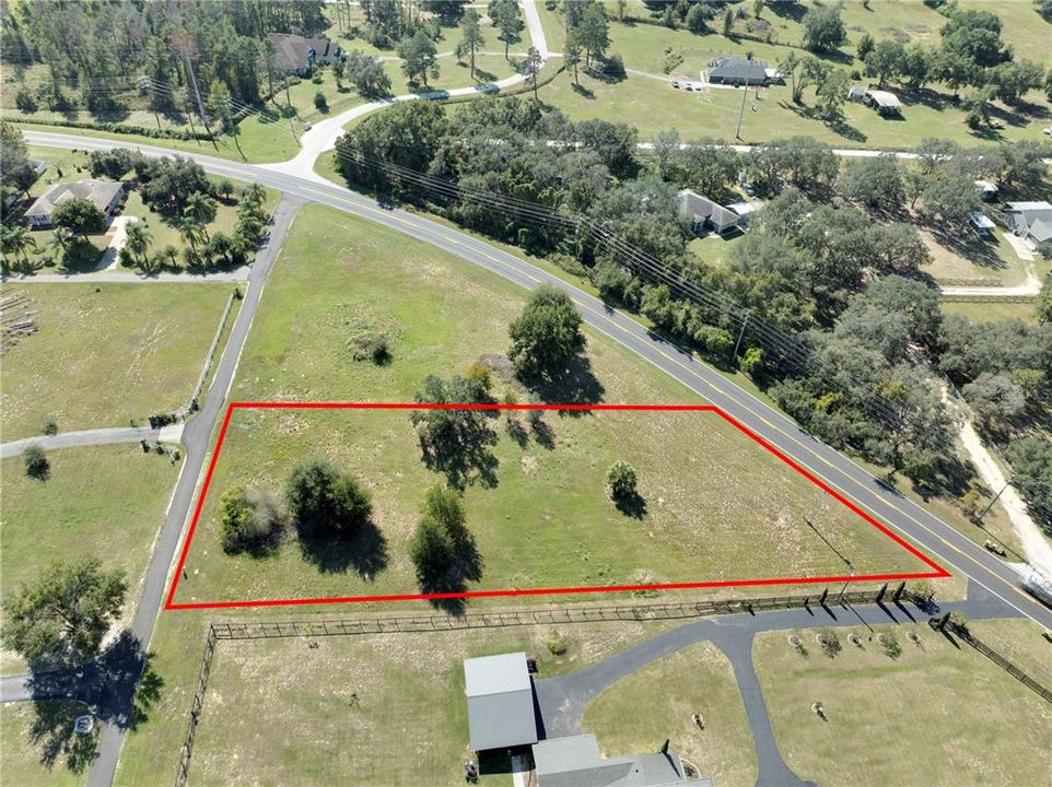 Activo con contrato: $125,000 (0.55 acres)