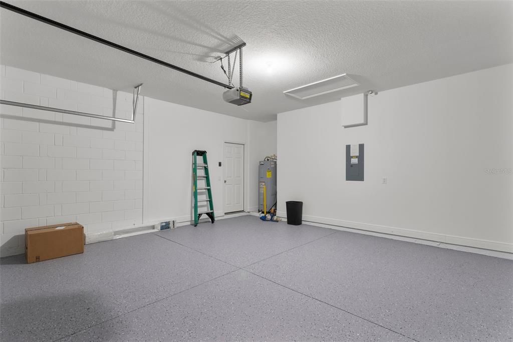 For Sale: $450,000 (3 beds, 2 baths, 2258 Square Feet)