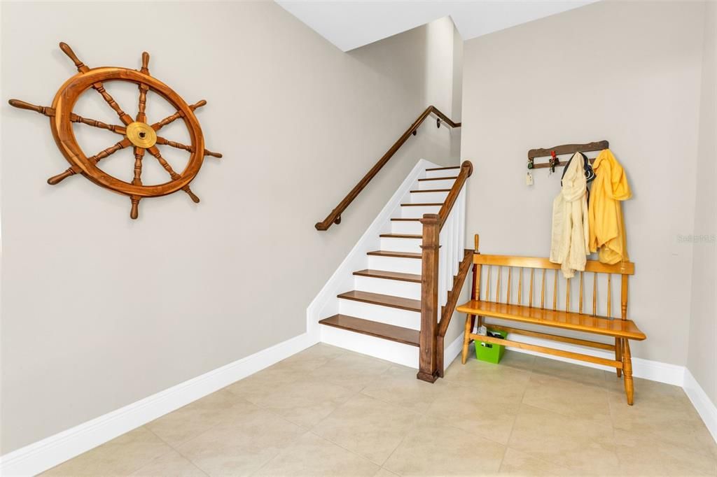 For Sale: $550,000 (4 beds, 3 baths, 2640 Square Feet)