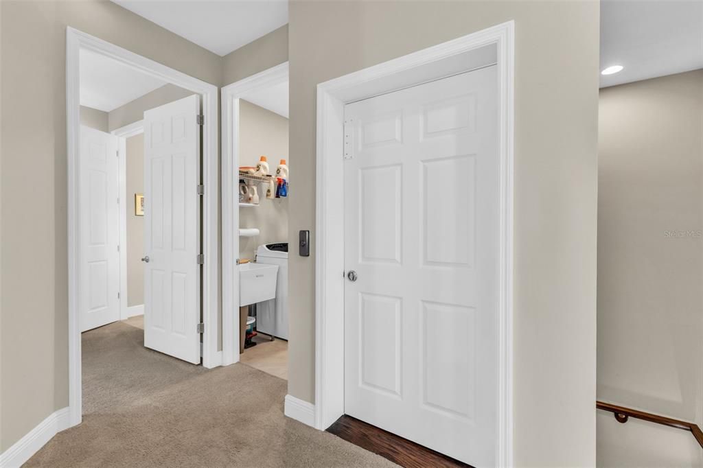 For Sale: $550,000 (4 beds, 3 baths, 2640 Square Feet)