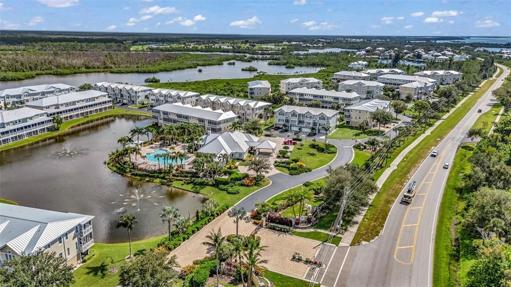 For Sale: $550,000 (4 beds, 3 baths, 2640 Square Feet)