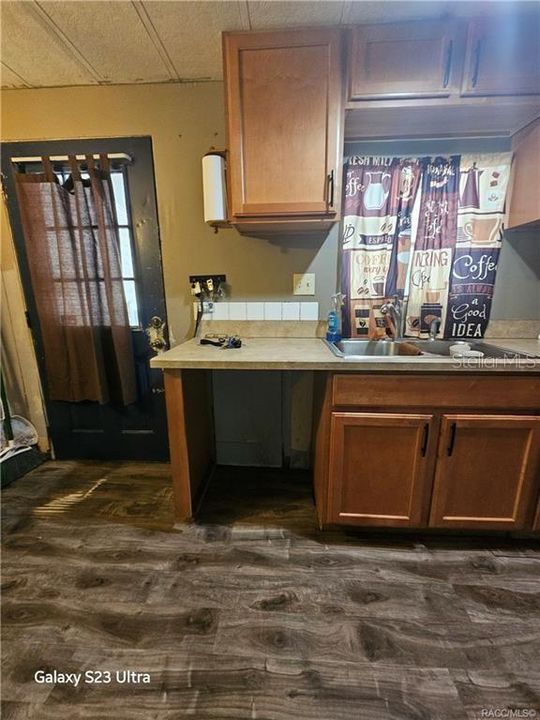 На продажу: $80,000 (2 спален, 1 ванн, 960 Квадратных фут)