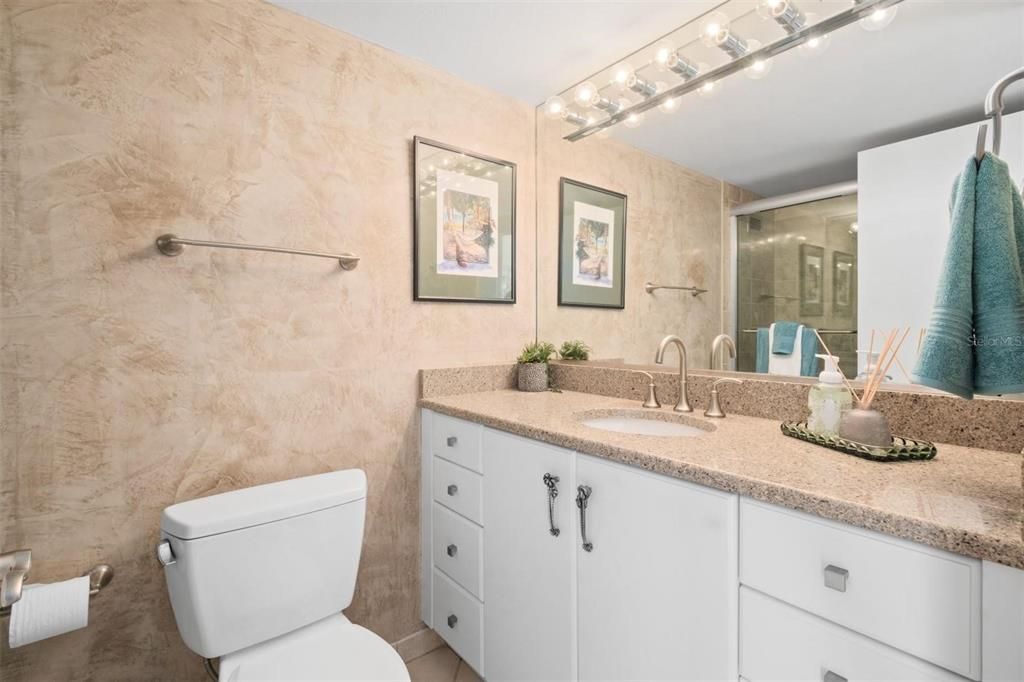 Под контрактом: $1,200,000 (2 спален, 2 ванн, 1536 Квадратных фут)