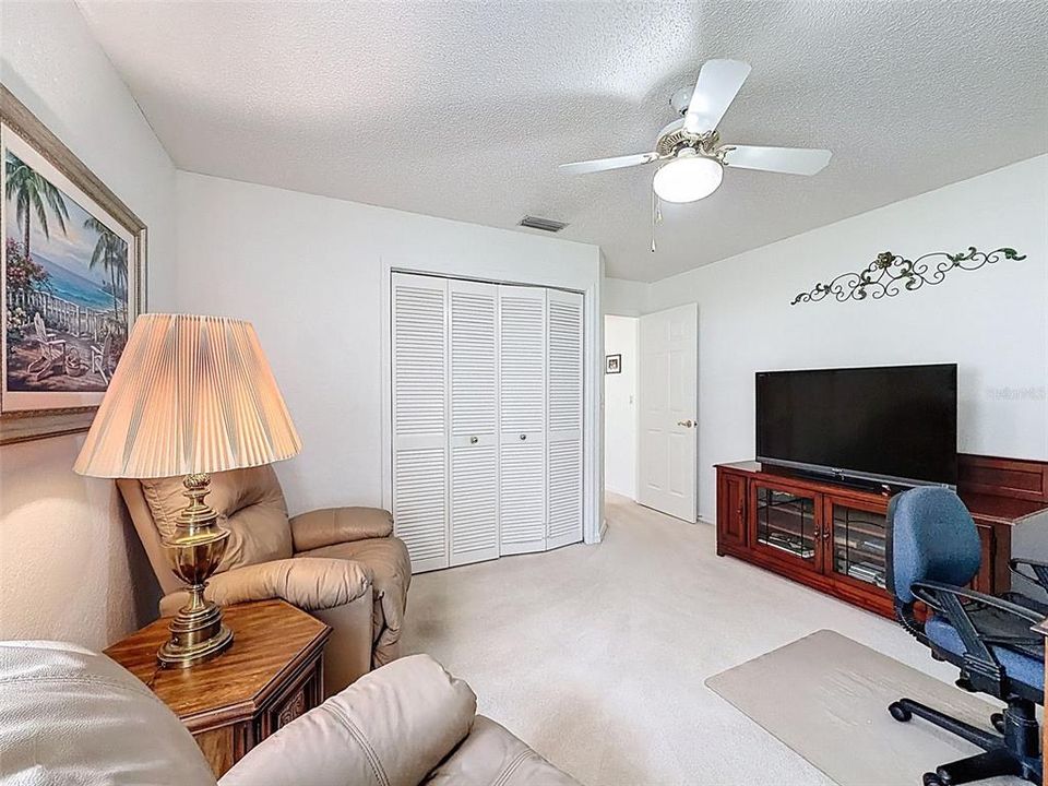 Active With Contract: $319,000 (3 beds, 2 baths, 1677 Square Feet)