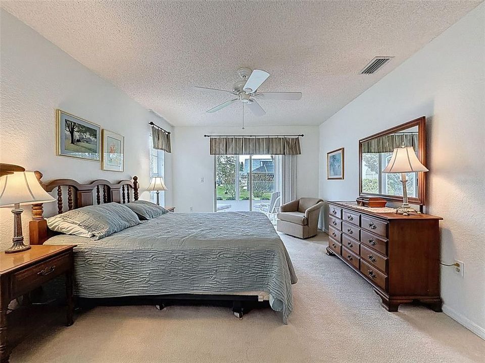 Active With Contract: $319,000 (3 beds, 2 baths, 1677 Square Feet)