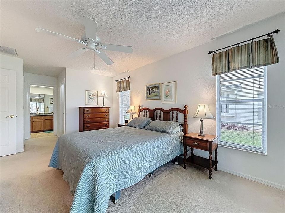 Active With Contract: $319,000 (3 beds, 2 baths, 1677 Square Feet)