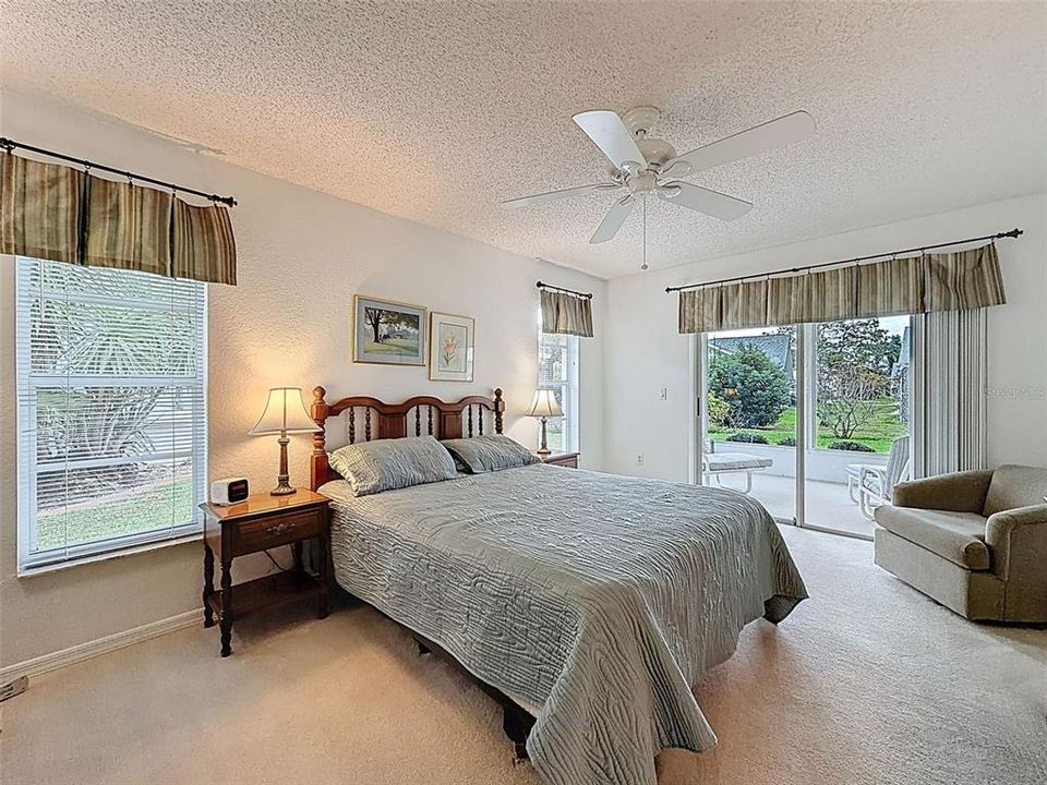 Active With Contract: $319,000 (3 beds, 2 baths, 1677 Square Feet)